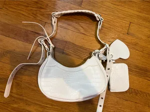 White purse thumbnail 2