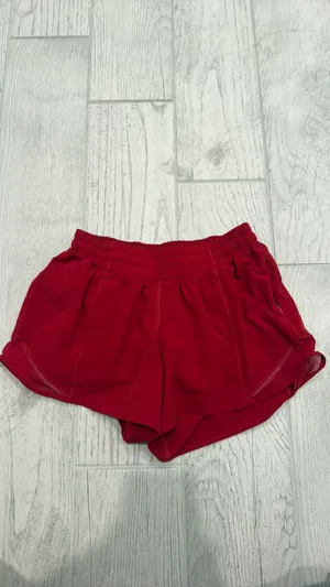 Lululemon Hotty Hot Shorts  thumbnail 3