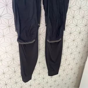 On Running Paneled Black Windbreaker Jogger Pant Size XS thumbnail 5