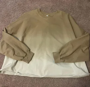 Sweatshirt thumbnail 1