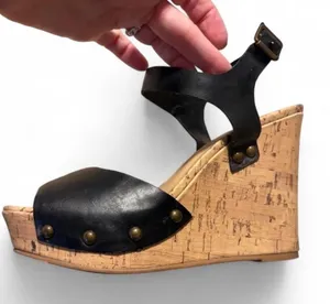 Arizona Jean Co Wedge Sandals thumbnail 1