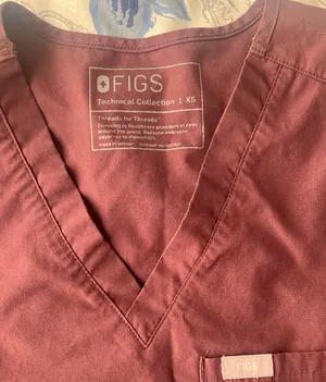 Figs FREEx Catarina one pocket scrub top Dark fig thumbnail 3
