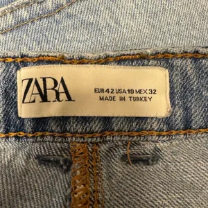 2106 | Zara High Waist Wide Leg Light Wash Denim Jeans Blue Womens 10 thumbnail 6