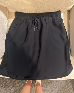 Lululemon Skirt thumbnail 1
