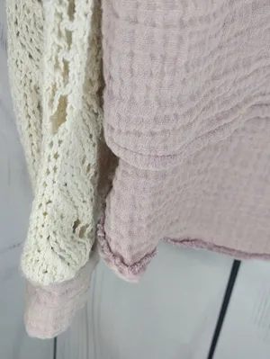 POL Mauve Button-Front Boho Slouchy Festival Top With Crochet Sleeves thumbnail 7