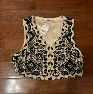 Free People NWT bohemian Marigold Embroidered Embellished Vest thumbnail 3