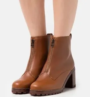 Madewell women leather heel The Alyce boots size 6.5 thumbnail 1