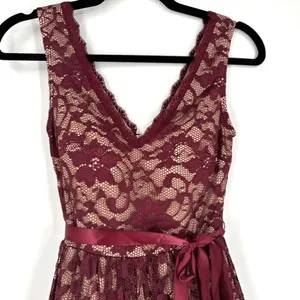 Windsor Lace Cocktail Dress Womens S Burgundy Floral Satin Tie‎ Homecoming NWT thumbnail 4