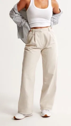 Abercrombie Sloane Low-Rise Twill Pants thumbnail 1