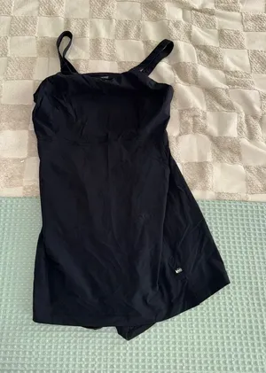 REI Co-op Active Pursuits Dress Black Athletic Built-in Shorts Womens Large thumbnail 1