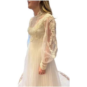 Vintage 1960s Lace Illusion High Neck Bridal Wedding Gown w/ Train XS thumbnail 8