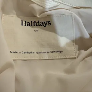 Halfdays Nan‎ Field Jacket Womens Small Oatmilk Beige Cargo Hiking Coat Full Zip thumbnail 4