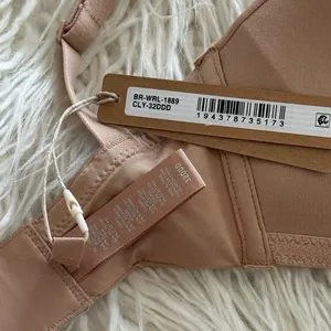Skims Wireless Form T-shirt Bra Clay Size 32DDD thumbnail 6