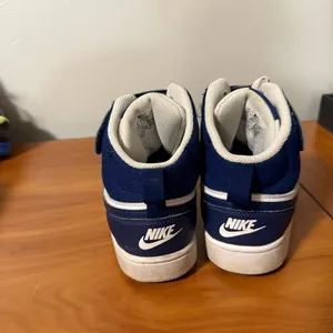 Nike Court Borough Mid 2 GS Navy Blue White Sneaker cd7782-107 Size W8‎ Y6.5 thumbnail 3