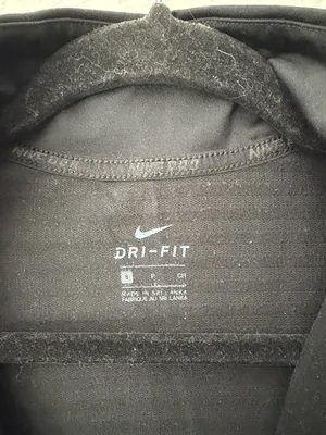 Nike Long-Sleeve Half-Zip Top thumbnail 4