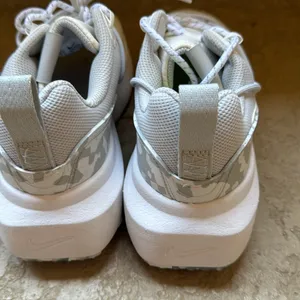 Nike Wmns Air Max Viva 'Summit White' thumbnail 4