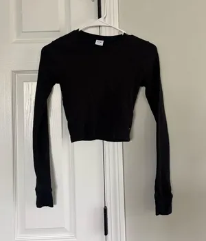 Aritzia TNA Long Sleeve Waffle thumbnail 1