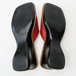 Vintage 90s Gama Studio Red Leather Platform Clog Toe Sandals thumbnail 9