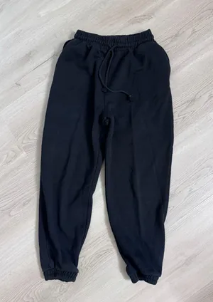 sweatpants thumbnail 1