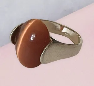 Silver Cats Eye Gemstone Ring thumbnail 1