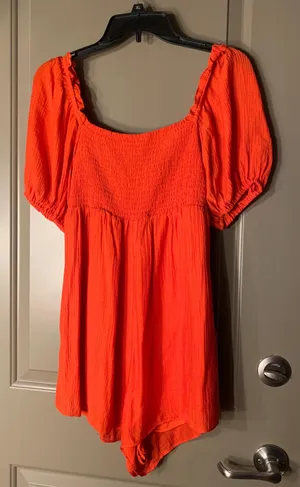 Red Romper Size M thumbnail 2