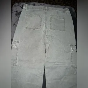 American Eagle Cargo Stretch Straight Pant in Green Size 14 Regular thumbnail 9