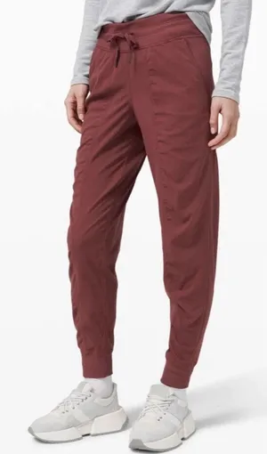 Lululemon Dance Studio Mid-Rise Jogger 28" Savannah Red Size 14 Athletic‎ Active thumbnail 1