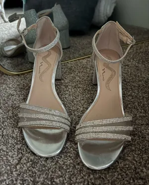 Nina Silver Sparkly Heels thumbnail 1