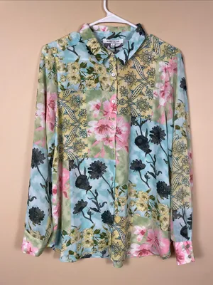 NWT Rose & Olive Women’s Floral Print Patchwork Silky LS Button-Up Blouse thumbnail 1