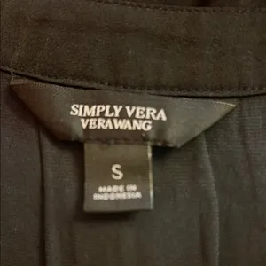 Simply Vera, Vera Wang Vince Camuto Black V-Neck Blouse thumbnail 2