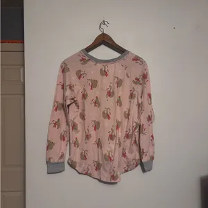 Cuddl Duds Pink Soft Long Sleeve Top with Christmas Holiday Sloth Print thumbnail 9