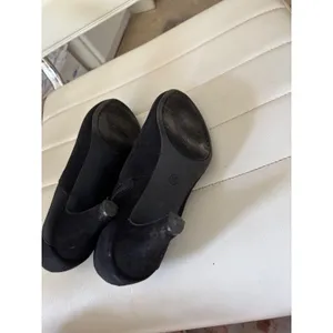 Katy Perry Bryann Black Faux Suede Elastic Strap Ankle‎ Booties Size 7.5M thumbnail 6