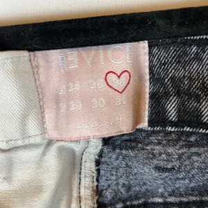REVICE Two Tone Jeans High Waisted Denim Color Block Grunge‎ Women's Size 26 thumbnail 3