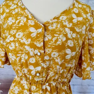 Boutique NEW ‘Golden Hour’ Dress thumbnail 9