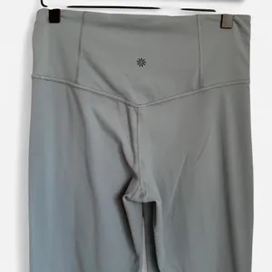 Athleta Gray Green Flare Leggings Medium M Read Description/Small Flaw thumbnail 5
