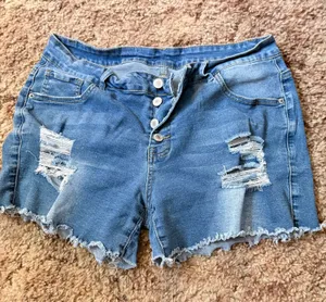 Jean Shorts thumbnail 1