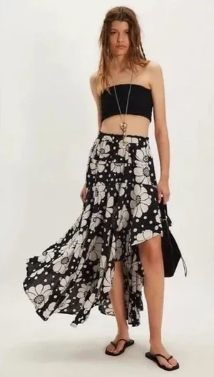 NWT!! FREE PEOPLE Poppy Printed Maxi Skirt Polka Dot Floral Black White Medium thumbnail 1