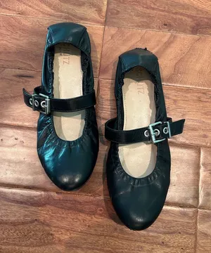 SCHUTZ Womens Calita Black Ballet Flats Size 8.5 B thumbnail 1