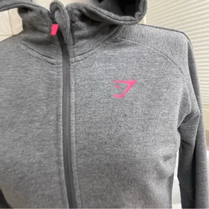 GYMSHARK Womens sz Small Light Gray Zip Pocket Thumbhole Hoodie Active Jacket‎ thumbnail 4