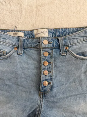 Universal Threads Shorts Denim High-Rise thumbnail 2