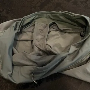 Lululemon run time shorts Olive green 10 women 4” thumbnail 6