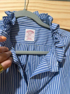 blue striped shirt Size M thumbnail 2