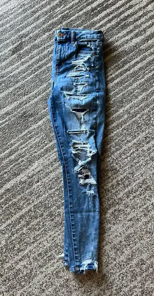 American Eagle Ripped Jeans Skinny thumbnail 3
