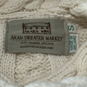 Aran Sweater Market Women’s Sz S Cream Merino Wool Cowl Neck Cable Knit Sweater thumbnail 4