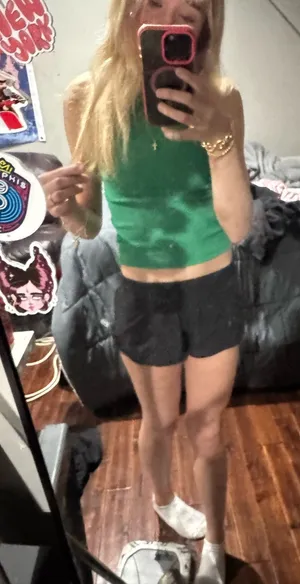 Old navy ribbed crop tank thumbnail 1