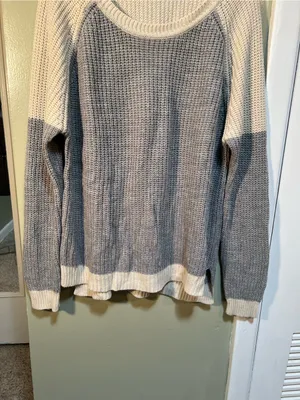 RD Style Stitch Fix Women’s Size Large Wilkes Colorblocked Raglan Sweater Gray thumbnail 4