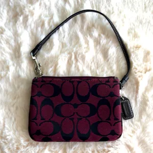 Authentic COACH Wristlet thumbnail 2