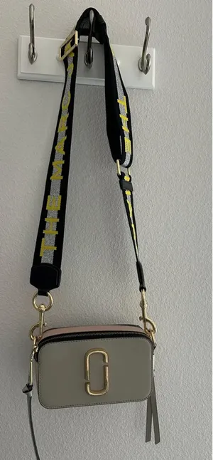 Marc Jacobs Snapshot thumbnail 2