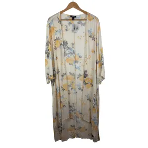 NWT Torrid Georgette Kimono Sz 1X/2X Yellow Floral Lightweight Open Front‎ Flowy thumbnail 2