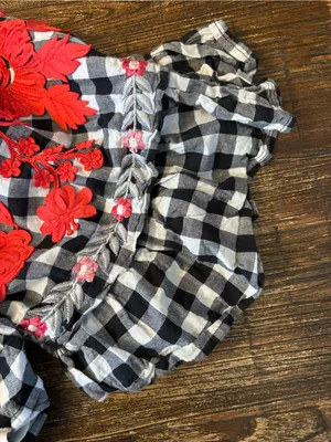 Anthropologie Panknj & Nidhi Tunic Women Medium Black Gingham Red Floral Peplum thumbnail 9